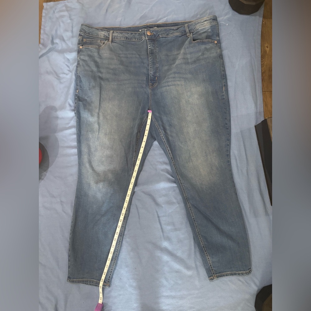 NWOT Old Navy Relaxed Fit High Rise Skinny Jeans in Light Blue 2 for $8